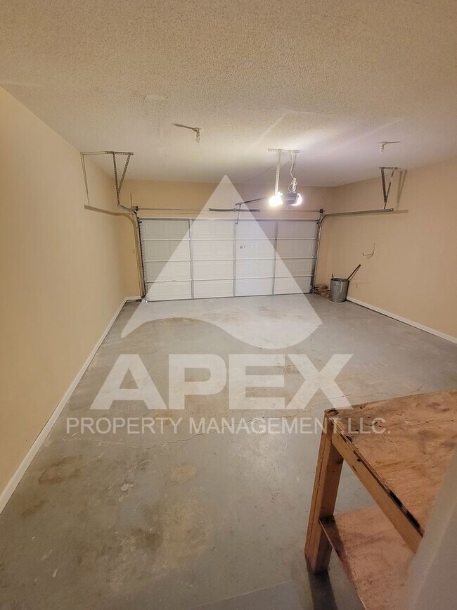 Building Photo - Beautiful 3Bd – 2Ba Single Family home on culdesac w/2 Car Garage in Powell off Emory Road!