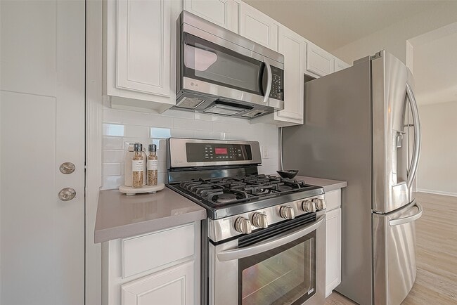 Building Photo - 3806 Granite Springs Ln