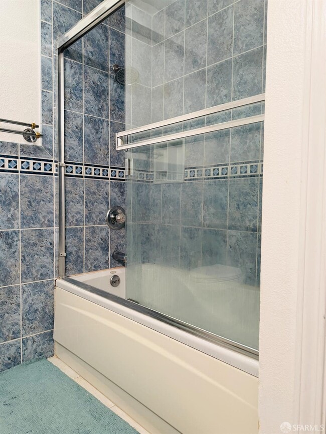 Building Photo - 930 Mission Rd