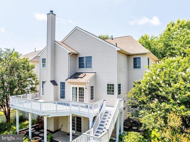 Building Photo - 20152 Boxwood Pl
