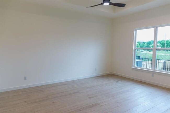 Building Photo - 509 Beechwood Way