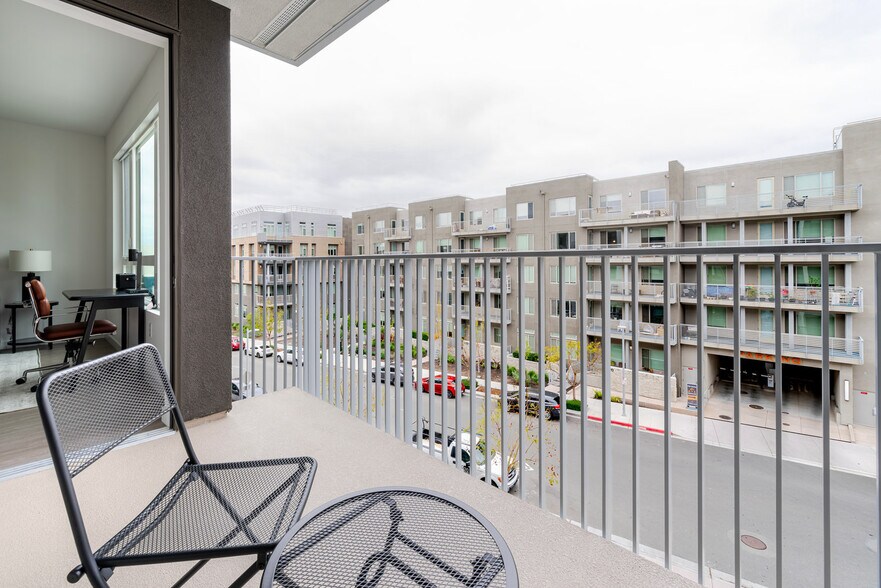 Building Photo - 3301 Innovation Wy