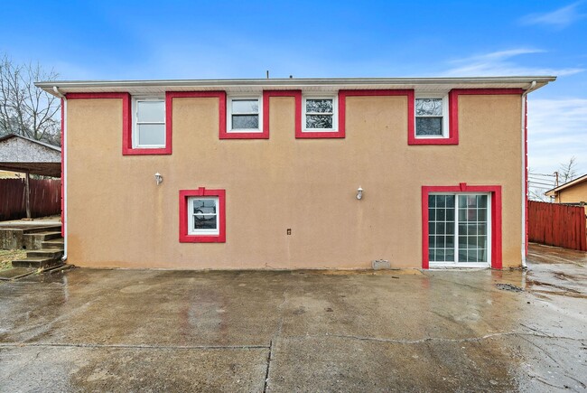 Building Photo - 4068 Boyd Dr