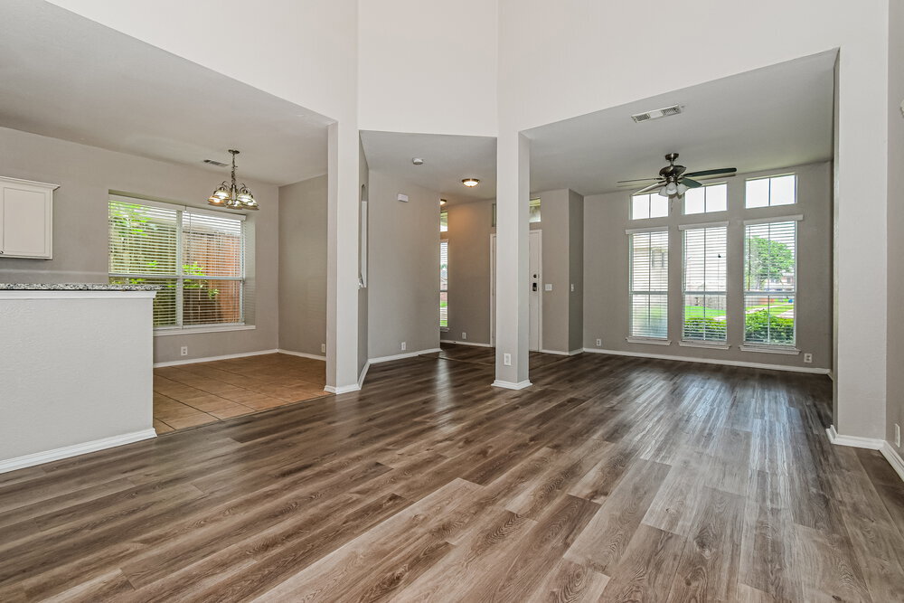 Building Photo - 309 Cobblestone Dr