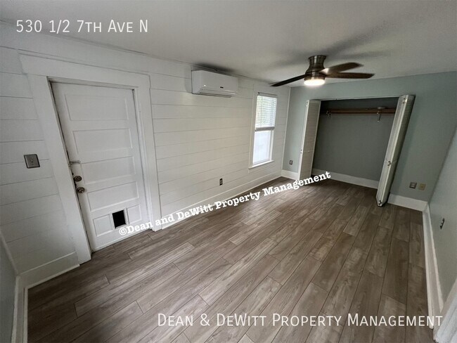 Building Photo - Historic Uptown 1/1 Cottage Style Apartmen...
