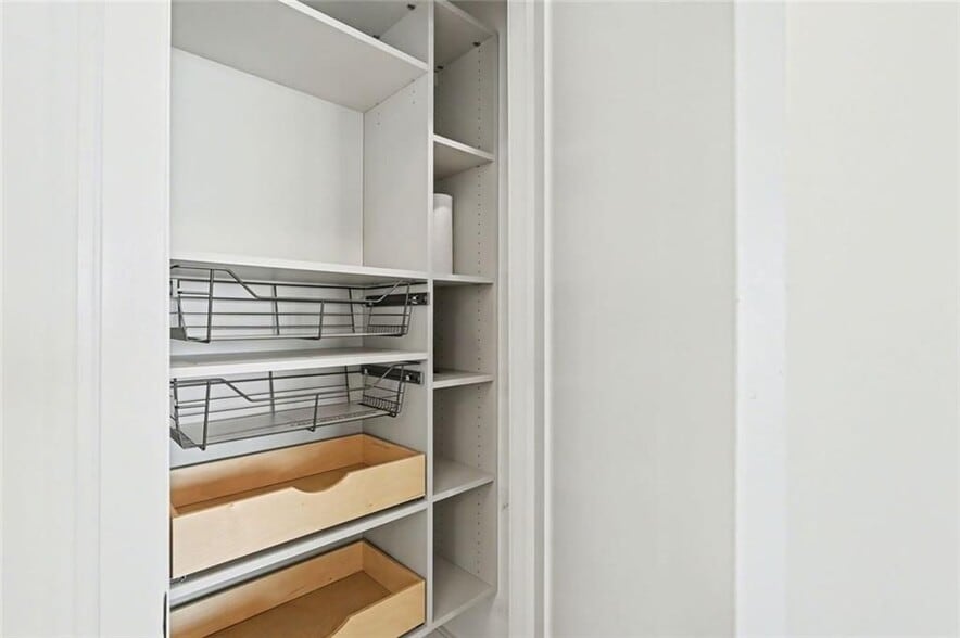 Building Photo - 788 West Marietta St NW