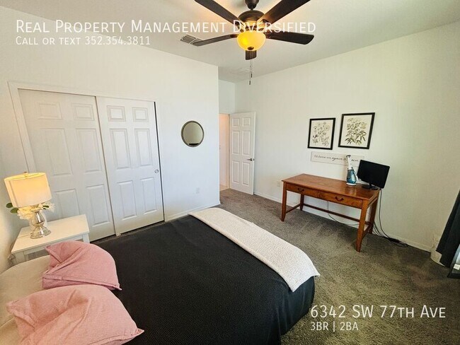 Building Photo - 6342 SW 77th Ave