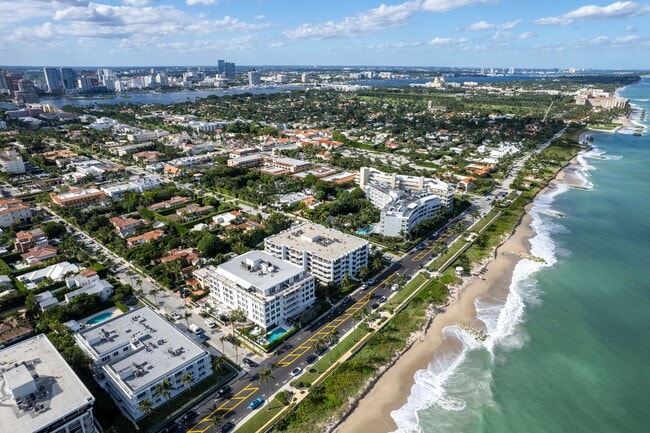 Building Photo - 141 Australian Ave