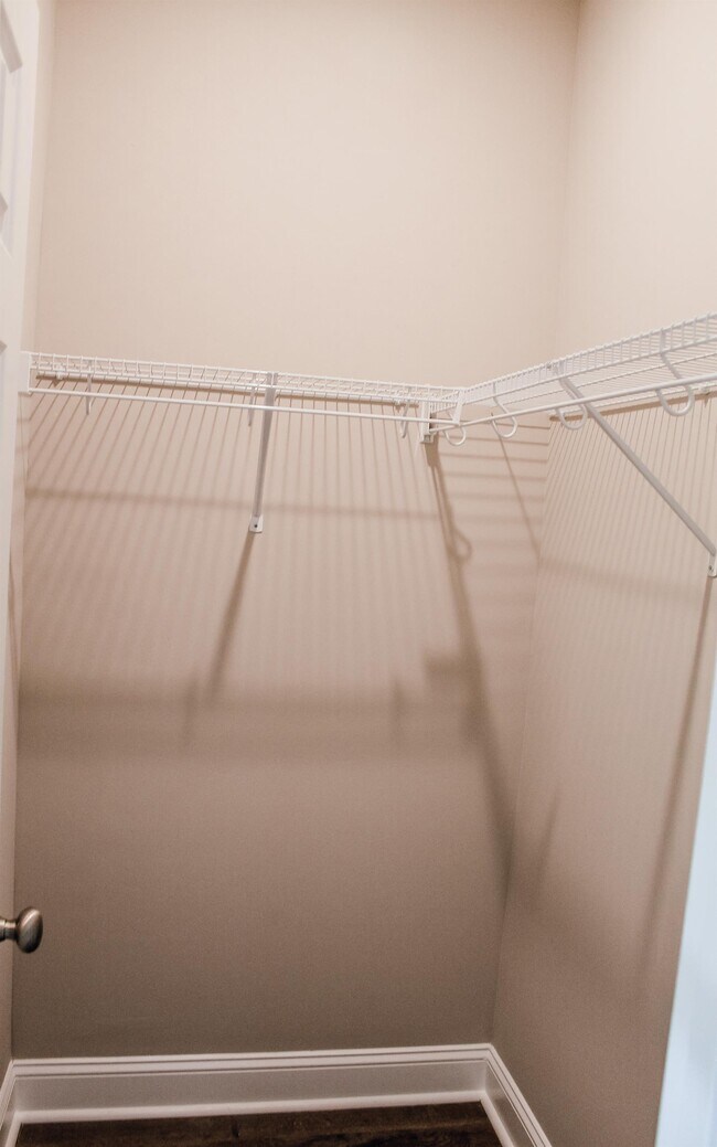 Building Photo - 110 Way Bill Cir