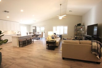 Building Photo - 34018 N Pate Pl