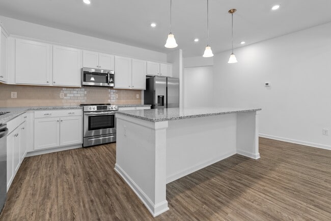 Building Photo - 135 Townsend