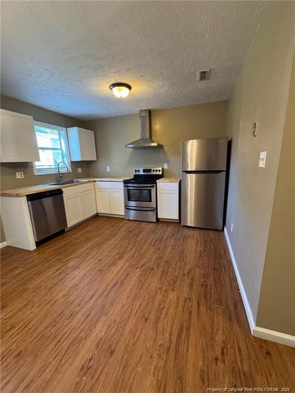 Primary Photo - 1424 Tangora Ln