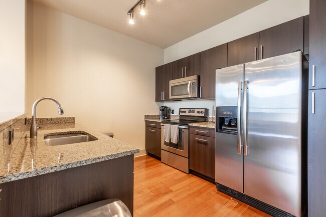 Building Photo - 3700 Toone St