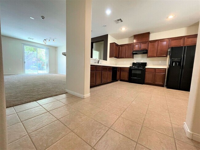 Building Photo - Enjoy mini park in your backyard! Single-story home in Aliante community