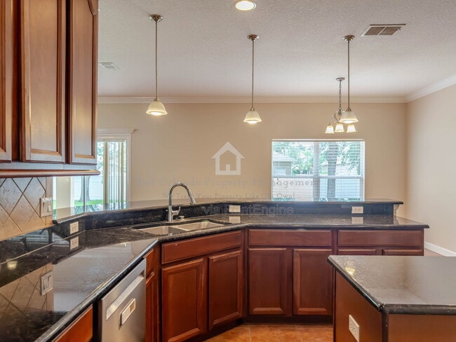 Building Photo - 5109 Legacy Oaks Dr