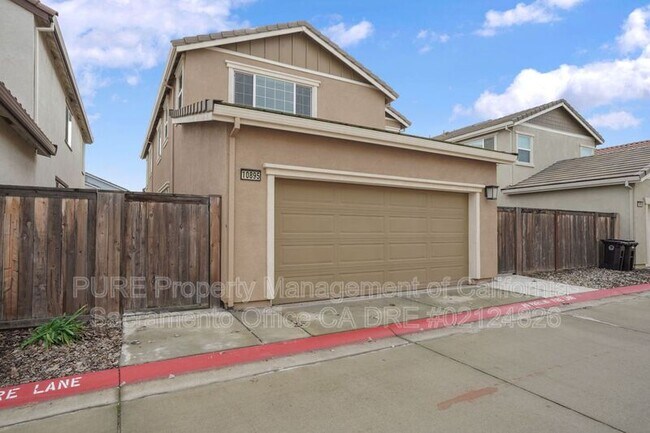 Building Photo - 10985 Merrick Way