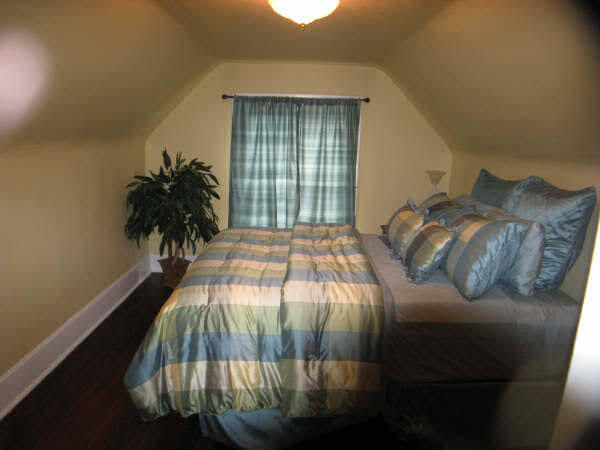 upstairs bedroom - 1265 S Pennsylvania St