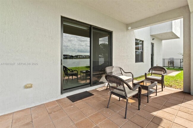 Building Photo - 16060 NW 89th Ct