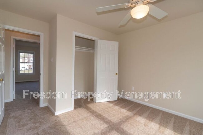 Building Photo - 80 Brookshire Dr