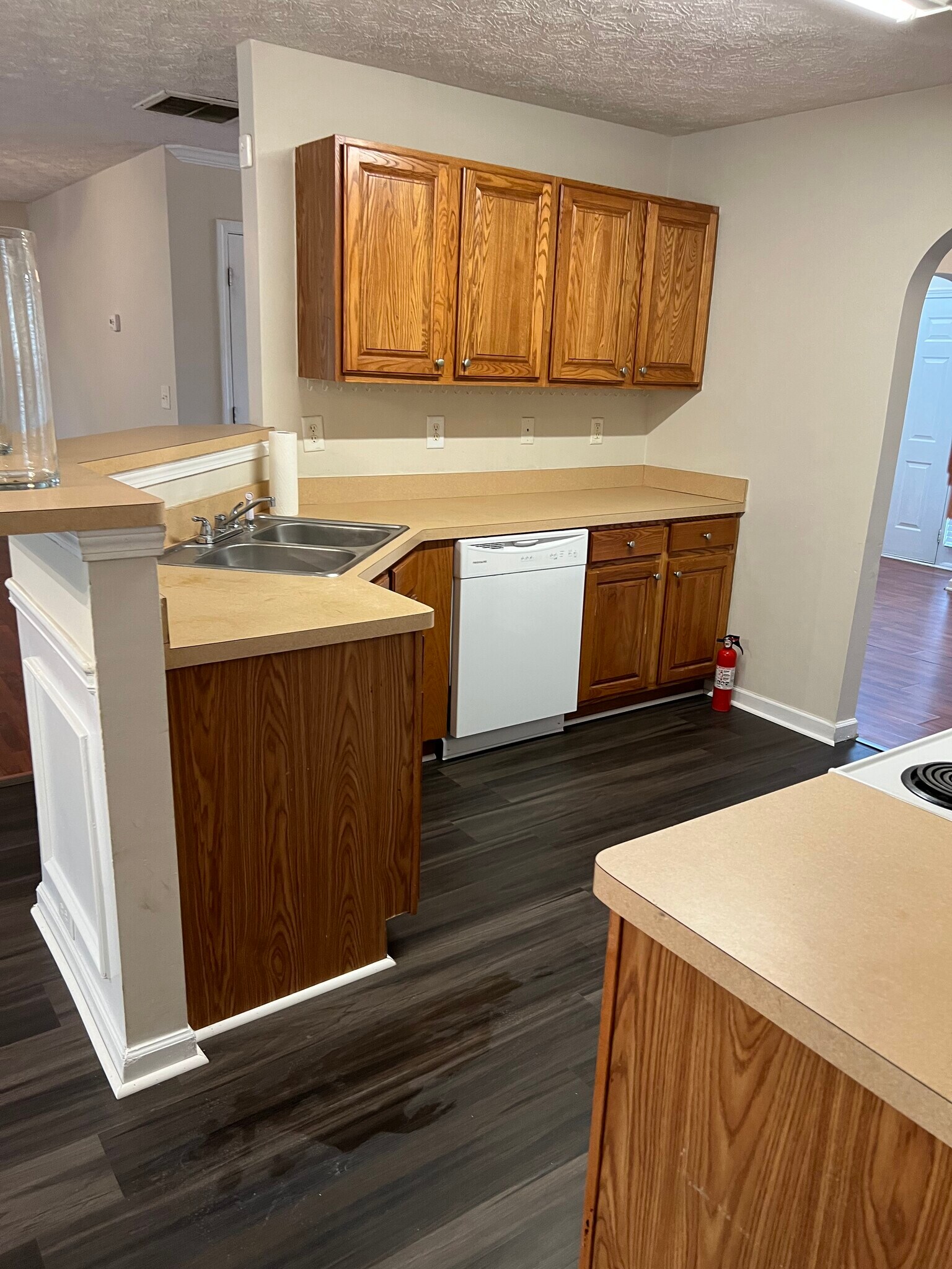 Building Photo - 827 Hannah Ct