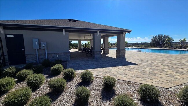 Building Photo - 2159 Chris Dr