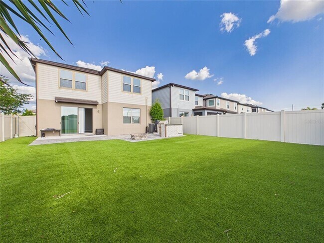 Building Photo - 11303 Green Harvest Dr.