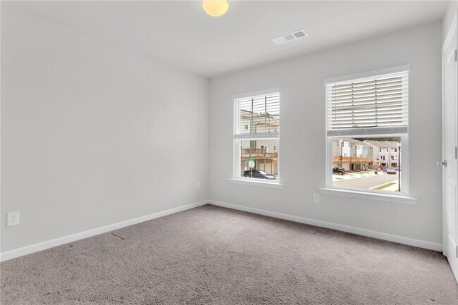 Building Photo - 208 Turner Ln