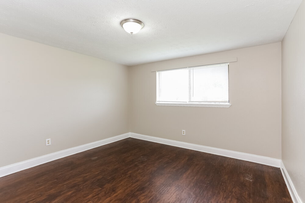 Building Photo - 11075 Bluehill Dr