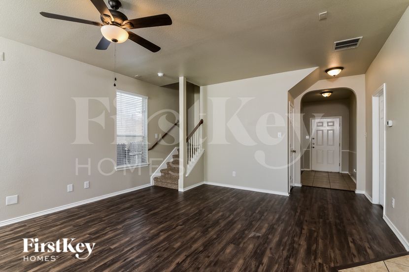 Building Photo - 12111 Dawson Cir