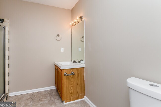 Building Photo - 2716 Brenston Dr