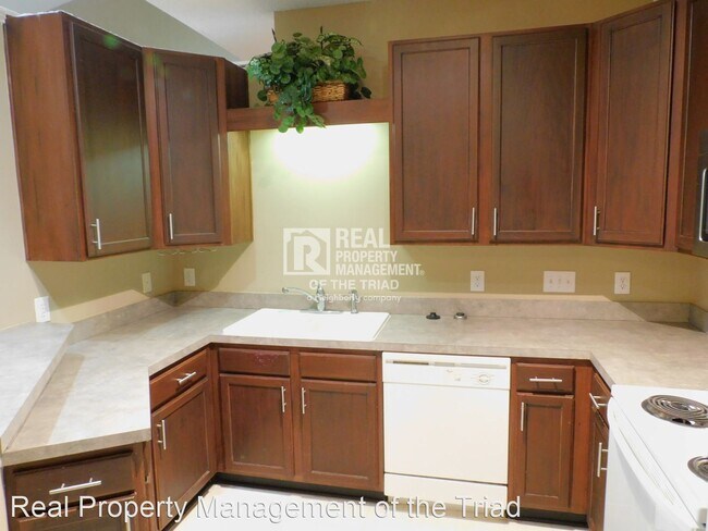 Building Photo - 2 br, 2 bath House - 3004-K Greystone Pointe