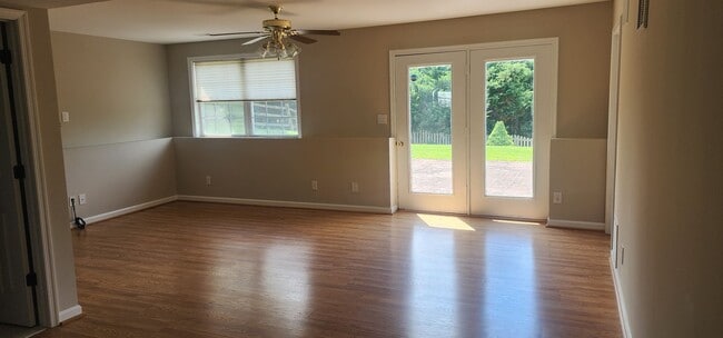 Building Photo - 9810 Cannonball Ct