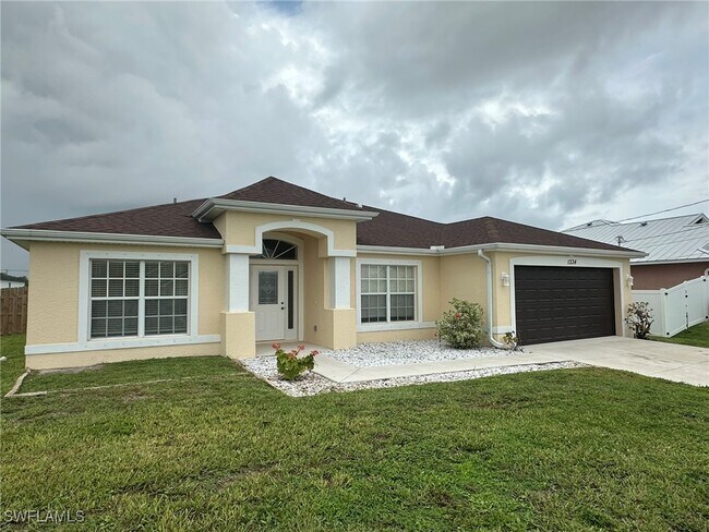 Building Photo - 1334 NW 15th Pl