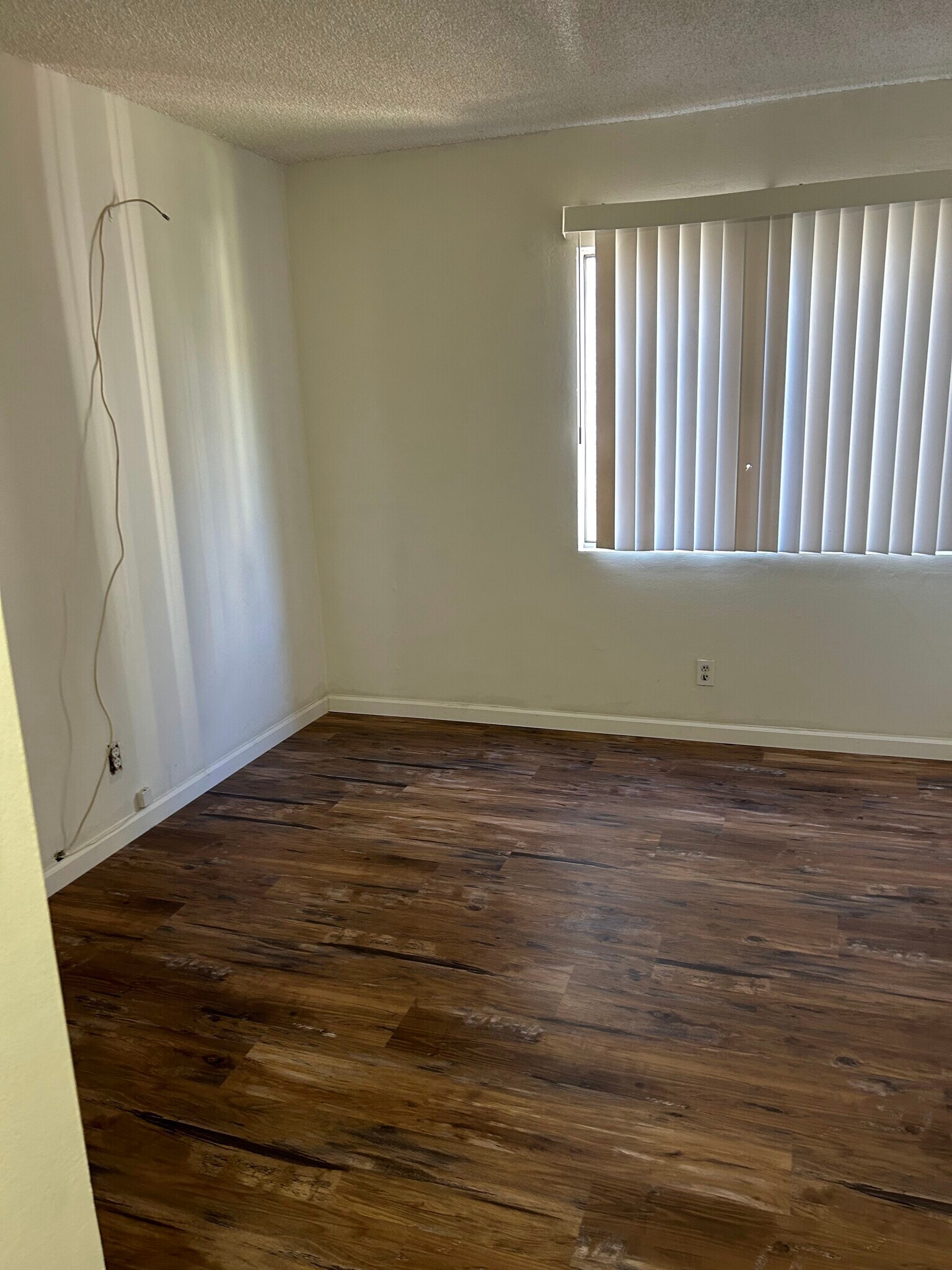 Room 1 - 5460 White Oak Ave