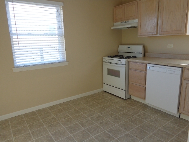 Building Photo - 801 Woodbine Ln