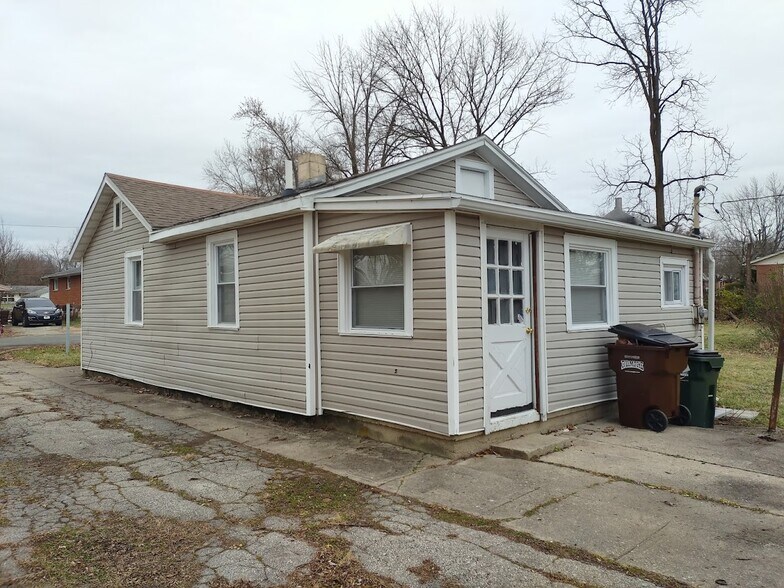 Building Photo - 4318 Nevada Ave