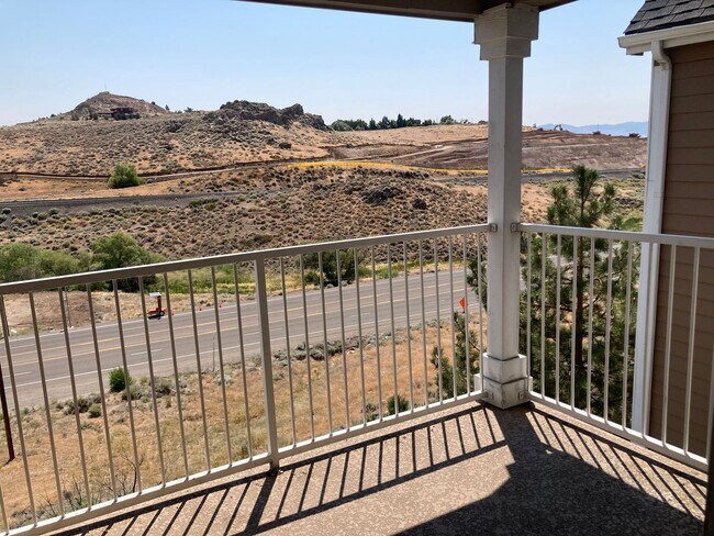 Building Photo - 200 Talus Way