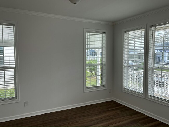 Building Photo - 7978 Yukon Trl