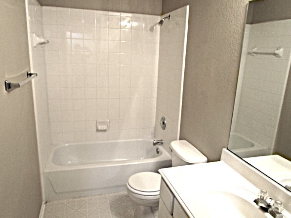 Building Photo - 11812 Ponderosa Pine Dr