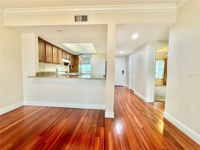 Building Photo - 4620 Bay Blvd