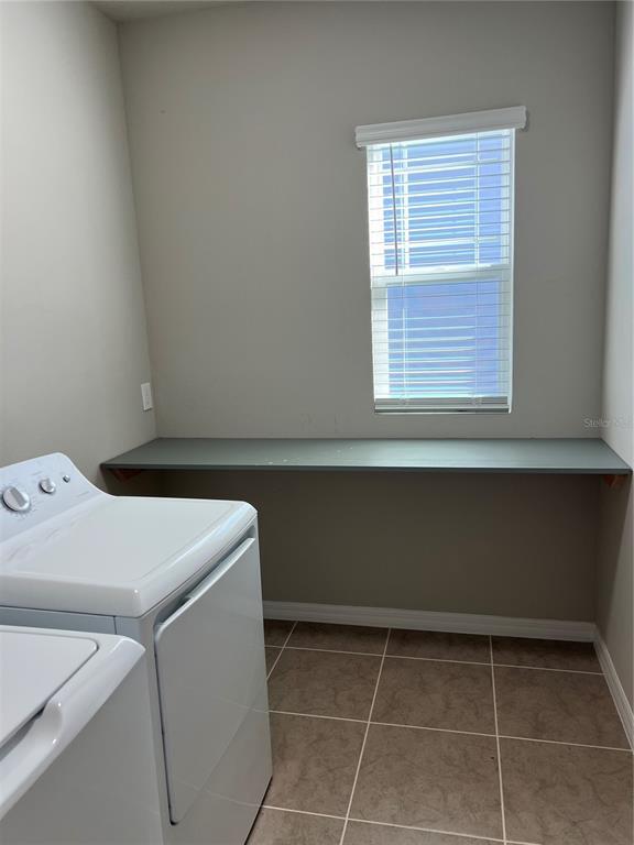 Building Photo - 2321 Mystic Maze Ln