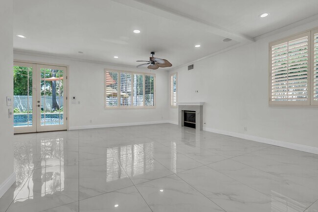 Building Photo - 11625 Allen