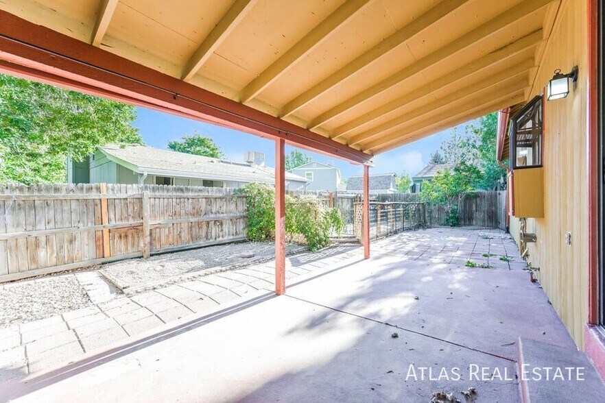 Building Photo - 3828 S Ouray Way