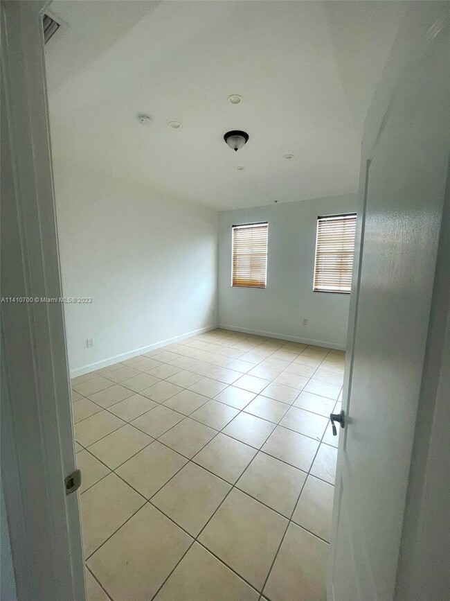 Building Photo - 8111 W 36th Ave