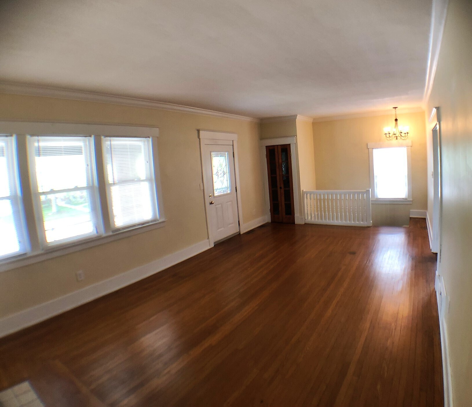 Building Photo - 402 S Fort Thomas Ave