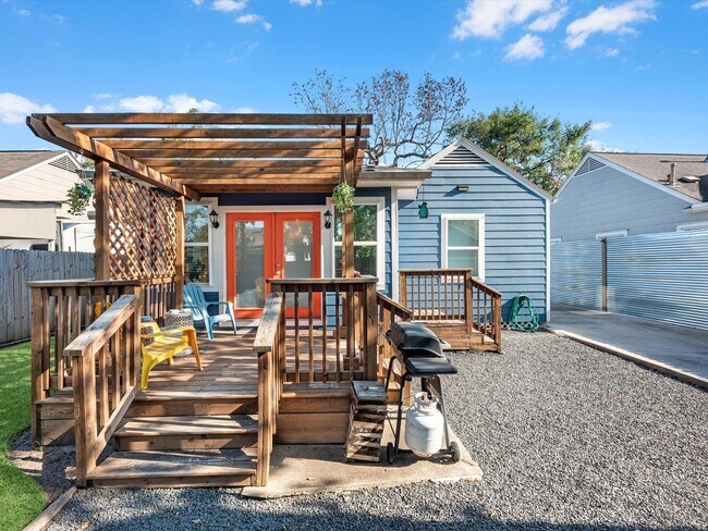 Building Photo - 5412 Leeland St