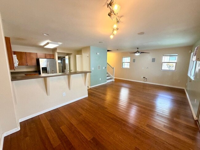 Building Photo - Spacious 3-Bedroom Townhome in Nohona at Mililani Mauka Available Now!