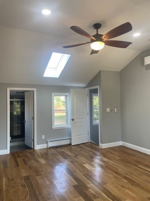 Master bedroom - 3521 Ridge Pike