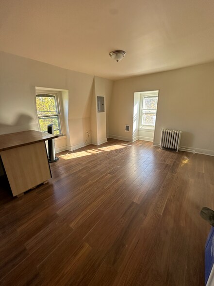 Building Photo - 6701 N 8th St