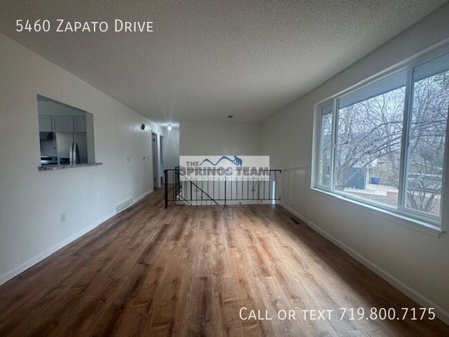 Building Photo - 5460 Zapato Dr